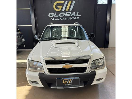 CHEVROLET S10 2.4 MPFI EXECUTIVE 4X2 CD 8V FLEX 4P MANUAL CHEVROLET S10 2.4 MPFI EXECUTIVE 4X2 CD 8V FLEX 4P MANUAL